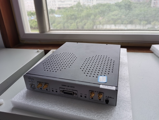 o software de 120MHz 2952 USRP definido transmite por rádio Kintex-7 FPGA