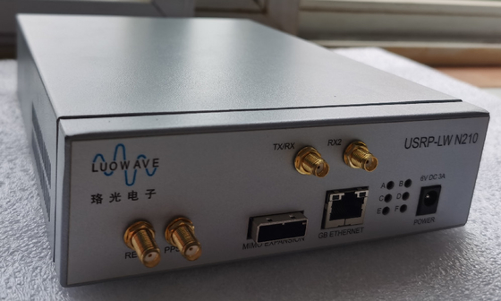 Rádio definido software N210 Ettus High Dynamic Range do SDR de Gigabit Ethernet USRP